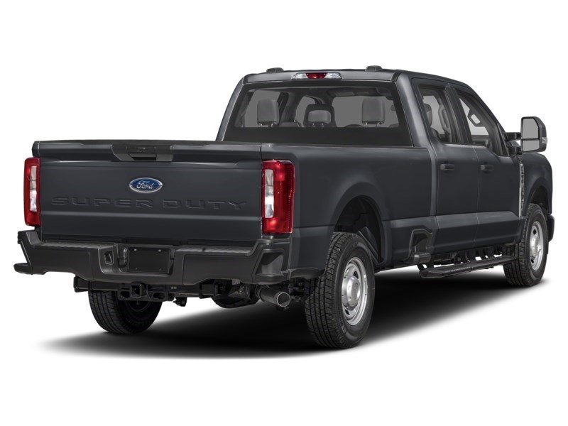 2026 Ford F-250 XL 4WD Crew Cab 6.75' Box Agate Black Metallic  Shot 52