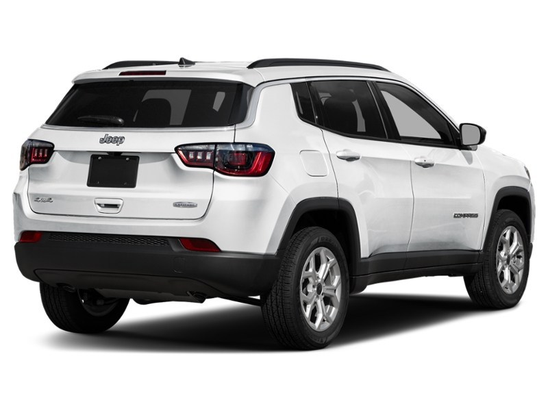 2025 Jeep Compass Altitude 4x4 Bright White  Shot 20