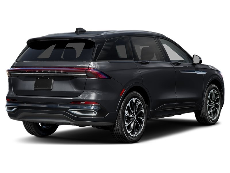 2026 Lincoln Nautilus Reserve AWD Infinite Black Metallic Clearcoat  Shot 2